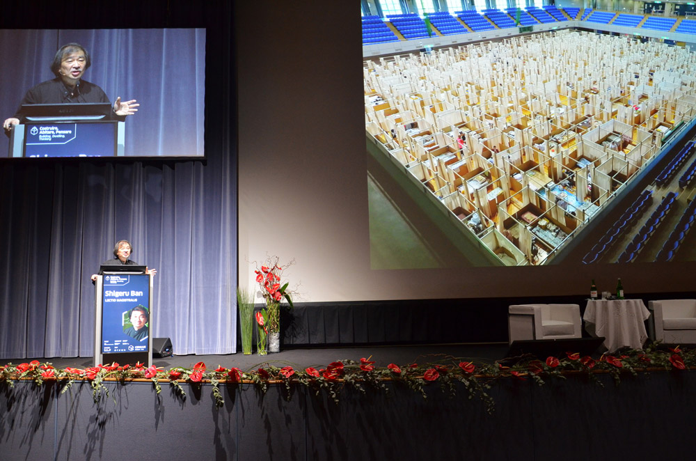Lectio Shigeru Ban a Cersaie 2021